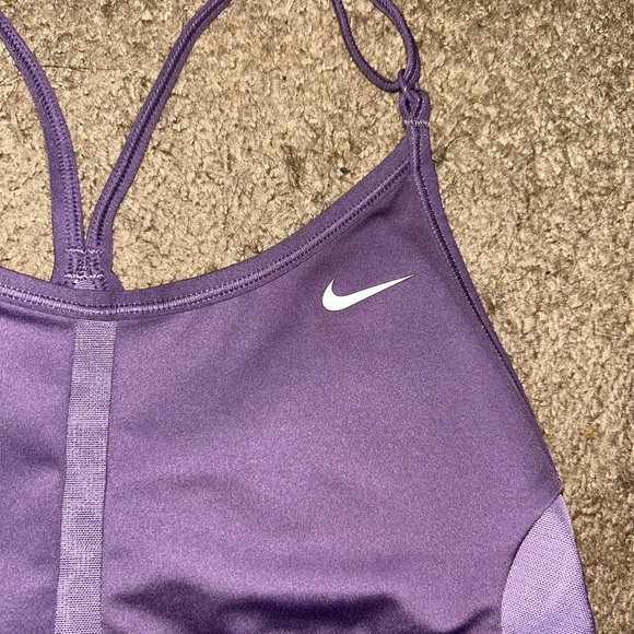 Nike Purple Sports Bra with Cross-Back Design size small - Picture 2 of 5